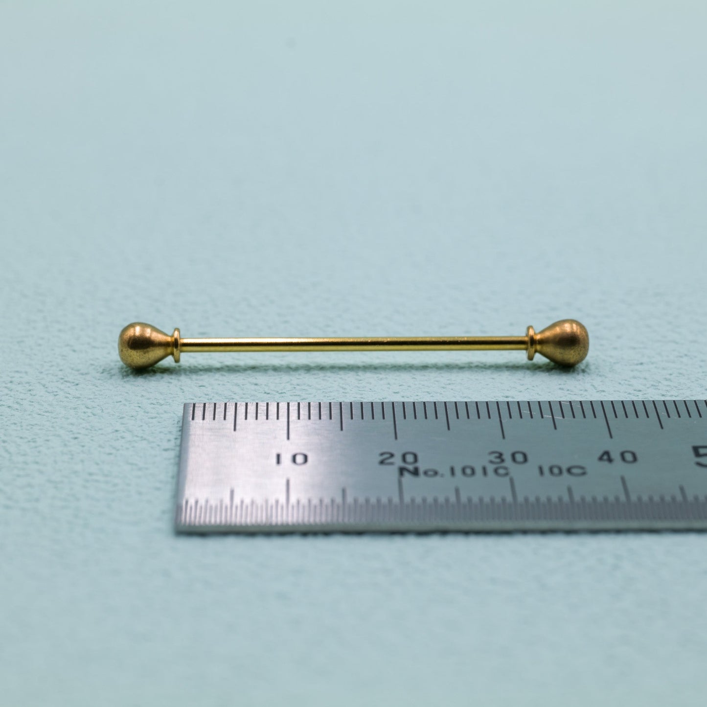 ピンホールカラー用 ゴールドカラーピン（デザインB） Collar Pin - FOURBUTTONS ONLINE