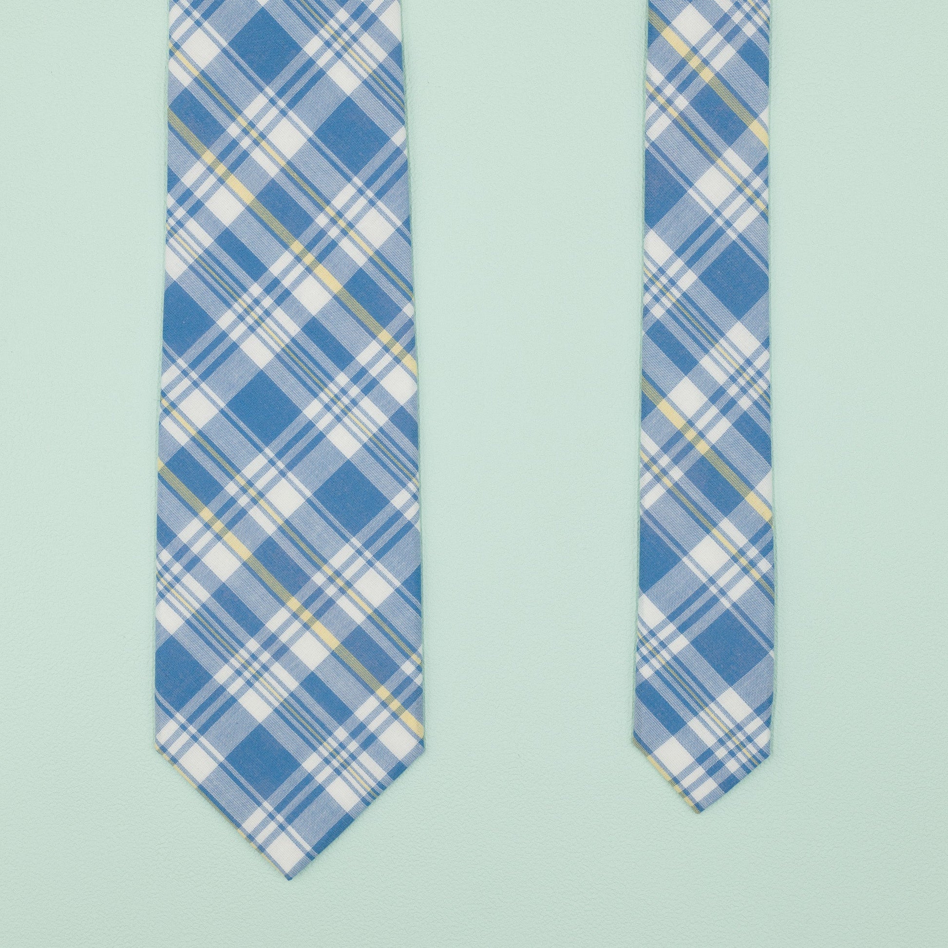 ライトブルーのマドラスチェック柄プレッピーネクタイ｜FOURBUTTONS Necktie - FOURBUTTONS ONLINE