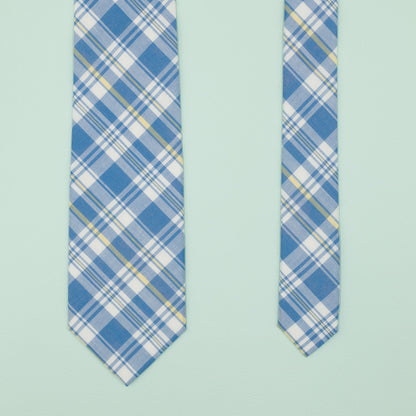 ライトブルーのマドラスチェック柄プレッピーネクタイ｜FOURBUTTONS Necktie - FOURBUTTONS ONLINE