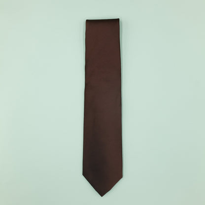 ブラウン無地のトゥルーソリッドネクタイ｜FOURBUTTONS Necktie - FOURBUTTONS ONLINE