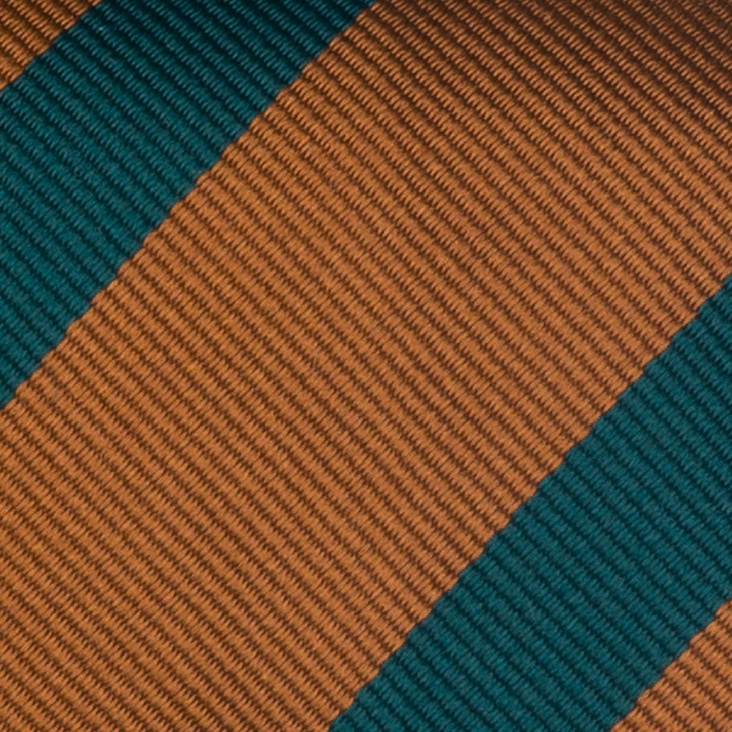 オレンジとグリーンのワンストライプネクタイ｜FOURBUTTONS Necktie - FOURBUTTONS ONLINE