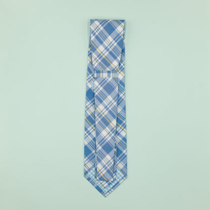 ライトブルーのマドラスチェック柄プレッピーネクタイ｜FOURBUTTONS Necktie - FOURBUTTONS ONLINE