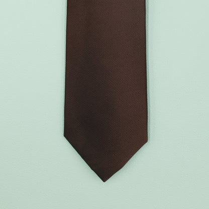 ブラウン無地のトゥルーソリッドネクタイ｜FOURBUTTONS Necktie - FOURBUTTONS ONLINE