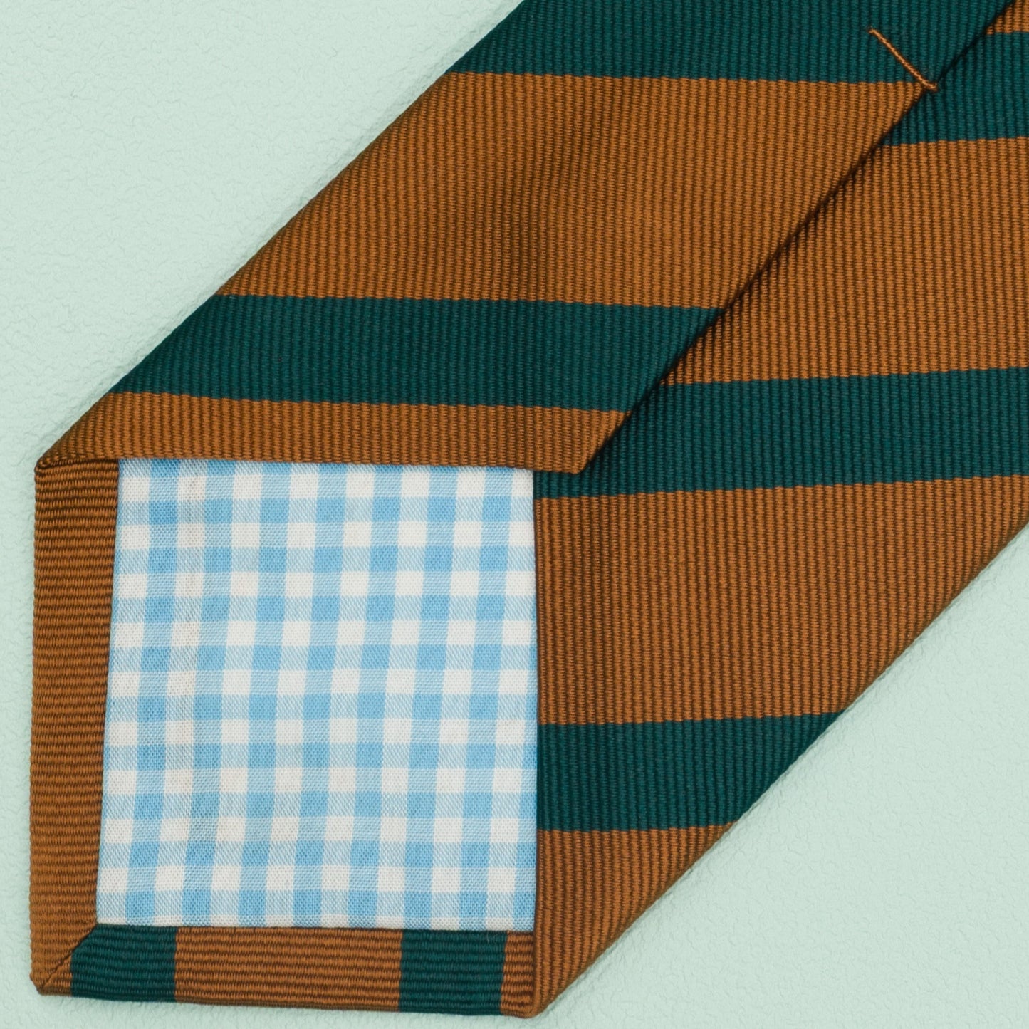 オレンジとグリーンのワンストライプネクタイ｜FOURBUTTONS Necktie - FOURBUTTONS ONLINE