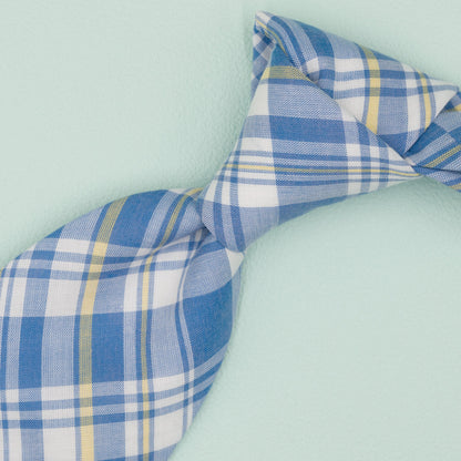 ライトブルーのマドラスチェック柄プレッピーネクタイ｜FOURBUTTONS Necktie - FOURBUTTONS ONLINE