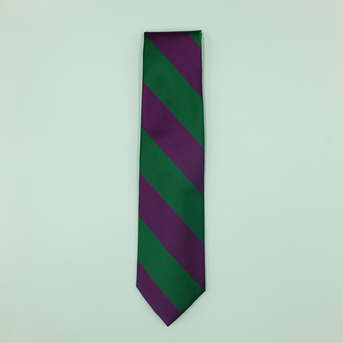 パープルとグリーンのストライプ柄オーニングネクタイ｜FOURBUTTONS Necktie - FOURBUTTONS ONLINE