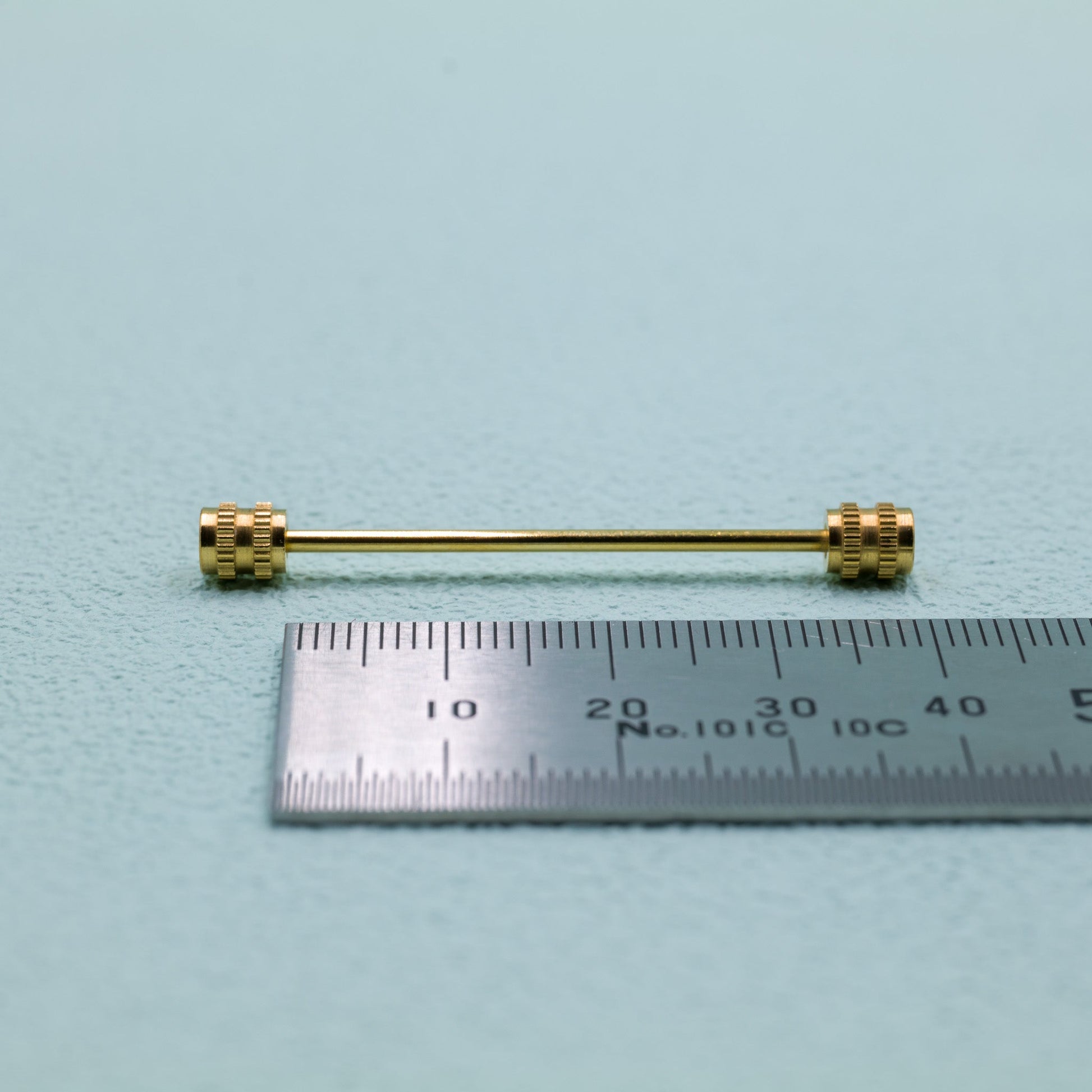 ピンホールカラー用 ゴールドカラーピン（デザインG） Collar Pin - FOURBUTTONS ONLINE